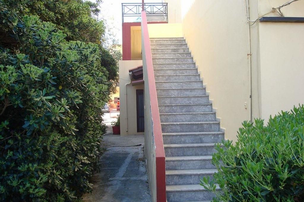 Adonis Beach Hotel Heraklion  Екстер'єр фото