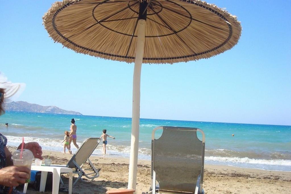 Adonis Beach Hotel Heraklion  Екстер'єр фото